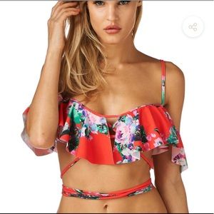 MONTCE floral bikini top M